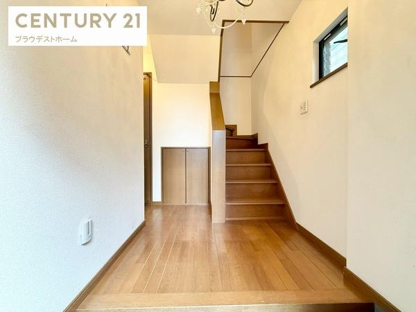 寝屋川市堀溝３丁目の中古一戸建て