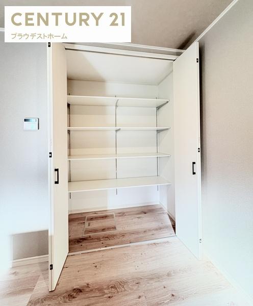 寝屋川市昭栄町の新築一戸建