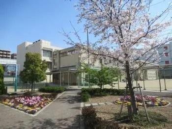 東大阪市森河内西１丁目の中古一戸建て(東大阪市立高井田中学校)
