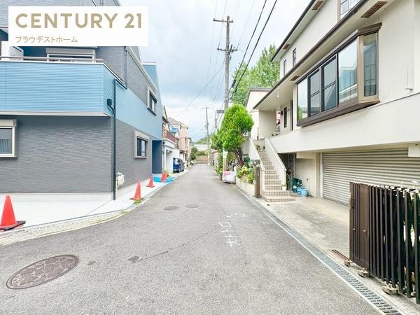 東大阪市日下町８丁目の新築一戸建