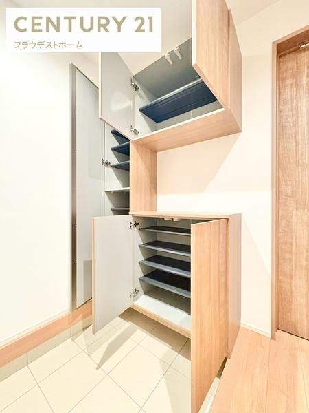 東大阪市岩田町4丁目の中古一戸建て(収納)