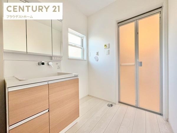 東大阪市豊浦町の新築一戸建