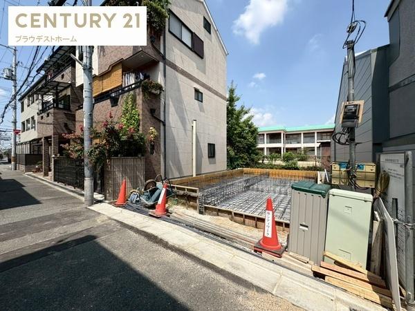 東大阪市小若江３丁目の新築一戸建