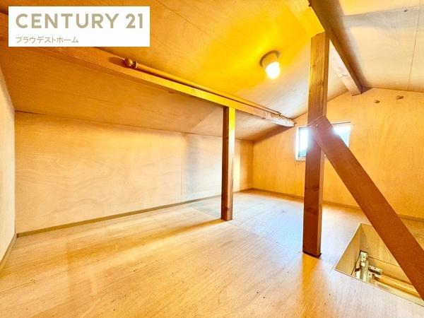 寝屋川市池田本町の中古一戸建て