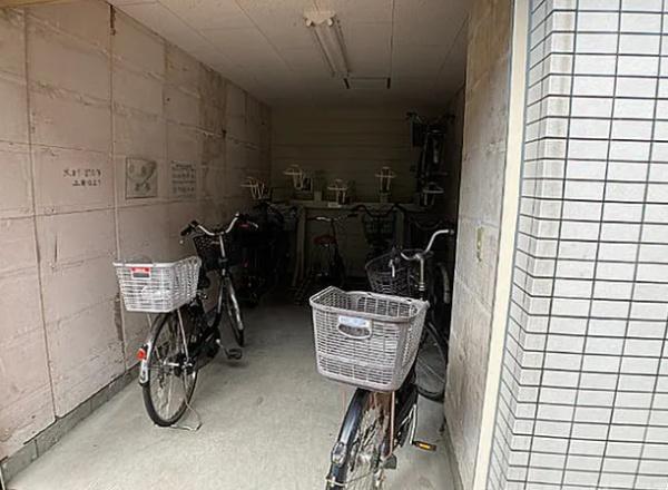 【メゾン緑橋】地下鉄中央線「緑橋」徒歩１分　全11室