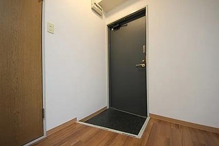 【ロジェHORINO】阪和線「安孫子」駅歩2分 全12室(玄関)