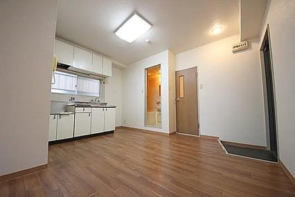 【ロジェHORINO】阪和線「安孫子」駅歩2分 全12室(リビング)