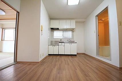 【ロジェHORINO】阪和線「安孫子」駅歩2分 全12室(キッチン)