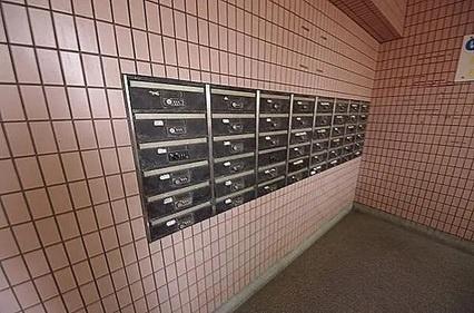 【シャンテ辻亀】RC造10階建　全49室　1995年築