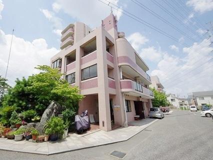 【シャンテ辻亀】RC造10階建　全49室　1995年築