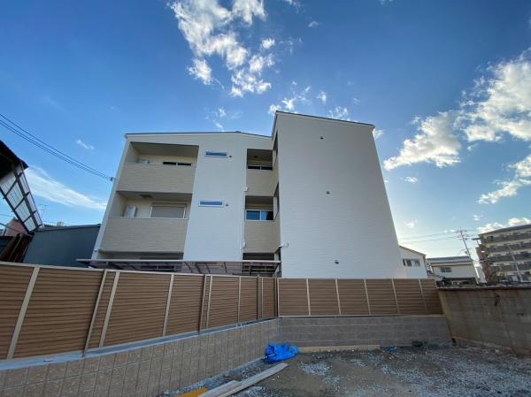 【プラウデストコート】地下鉄「高井田」駅歩9分R3築