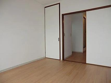 【ビクトリー平野】「加美」駅歩8分鉄骨５F全18室