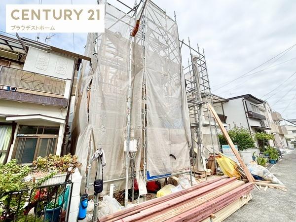 寝屋川市高柳７丁目の新築一戸建