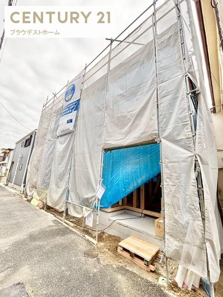 寝屋川市高柳７丁目の新築一戸建