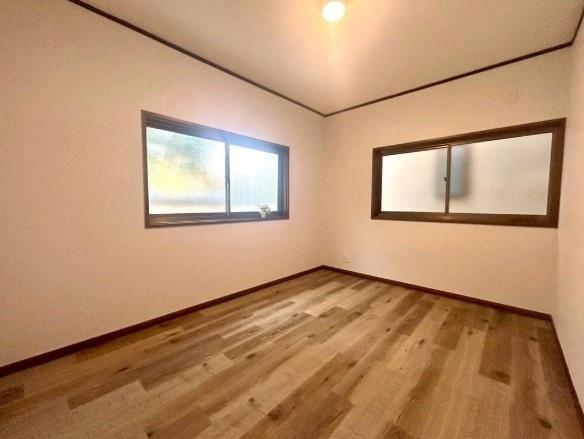 東大阪市西岩田１丁目の中古一戸建て