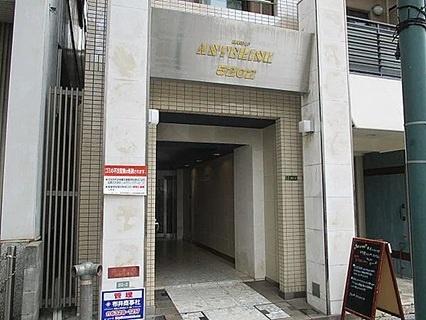【アスタクリスタ】「上新庄」駅歩3分RC造29室8F建(玄関)
