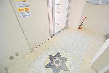 【アスタクリスタ】「上新庄」駅歩3分RC造29室8F建(玄関)