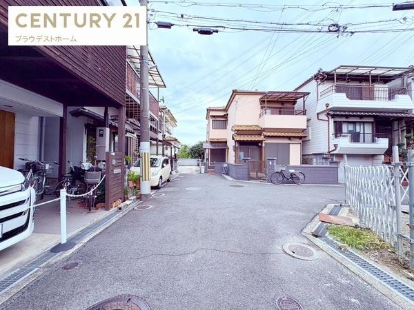 寝屋川市高柳５丁目の新築一戸建