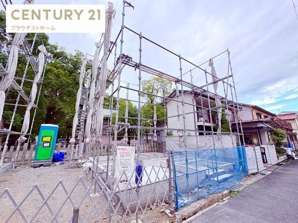 寝屋川市高柳３丁目の新築一戸建