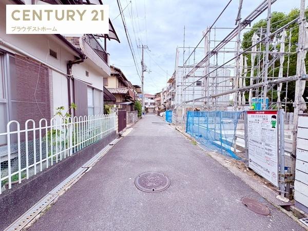 寝屋川市高柳３丁目の新築一戸建
