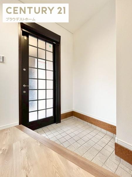 守口市東光町2丁目の中古一戸建て(玄関)