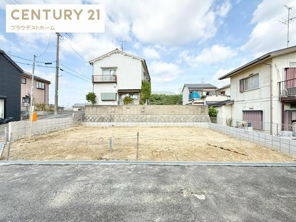 寝屋川市成田東町の新築一戸建