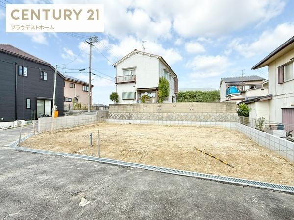 寝屋川市成田東町の新築一戸建