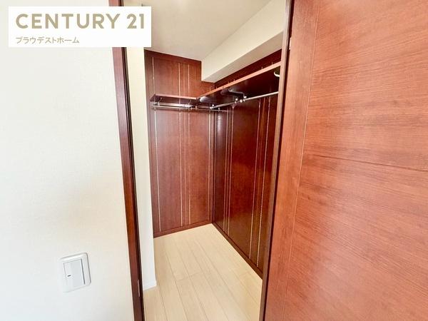 ローレルタワーサンクタス梅田
