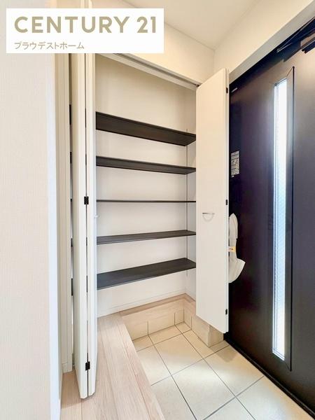 四條畷市二丁通町の新築一戸建