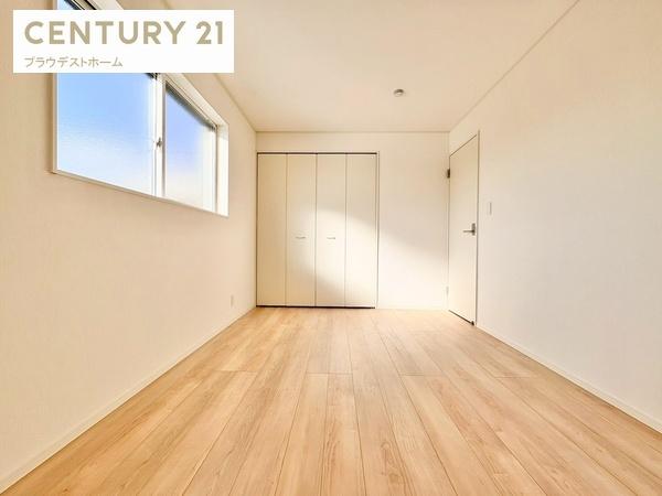 四條畷市二丁通町の新築一戸建