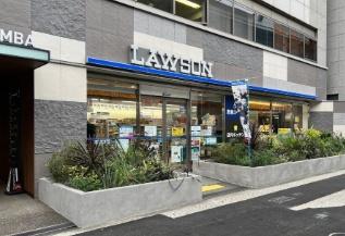 ローレルタワー堺筋本町(ローソン久太郎町一丁目店)