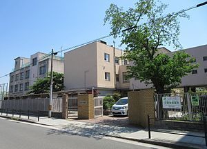 大阪市都島区毛馬町５丁目の土地(大阪市立淀川中学校)