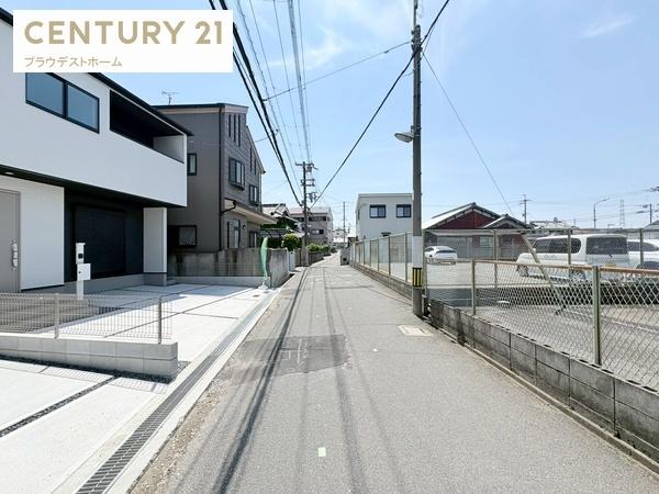四條畷市二丁通町の新築一戸建
