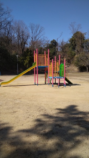 枚方市東香里３丁目の新築一戸建(香里ケ丘南公園)