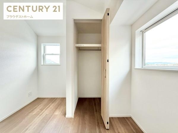 枚方市東香里３丁目の新築一戸建