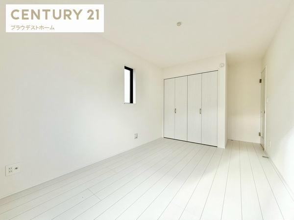 枚方市東香里３丁目の新築一戸建