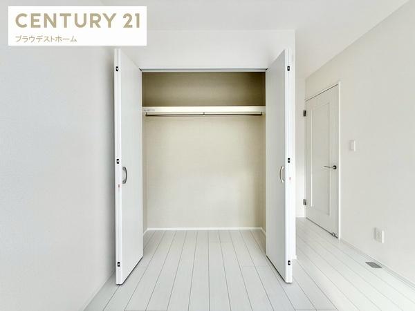 枚方市東香里３丁目の新築一戸建