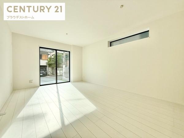 枚方市東香里３丁目の新築一戸建