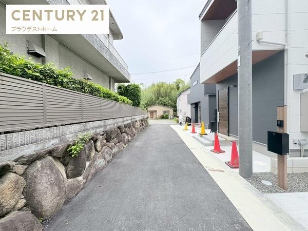 枚方市茄子作１丁目の新築一戸建