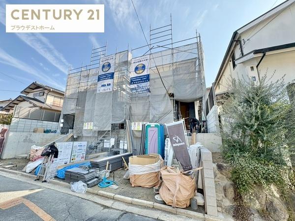 枚方市楠葉美咲２丁目の新築一戸建