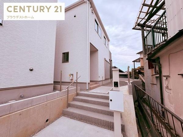 枚方市菊丘町の新築一戸建
