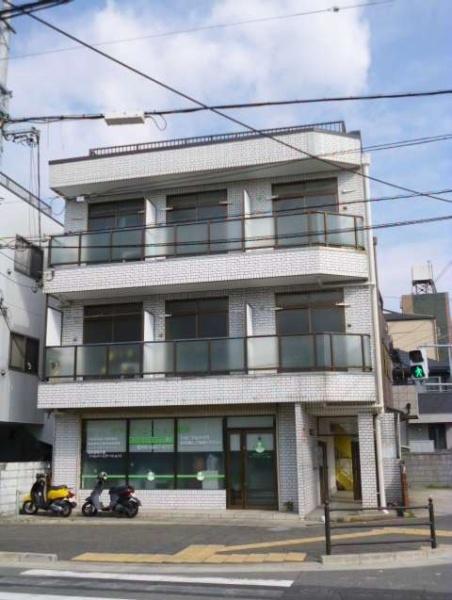 【クレール服部】「服部天神」駅歩9分白亜のタイル張