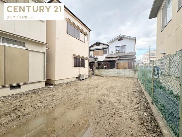 東大阪市近江堂１丁目の土地