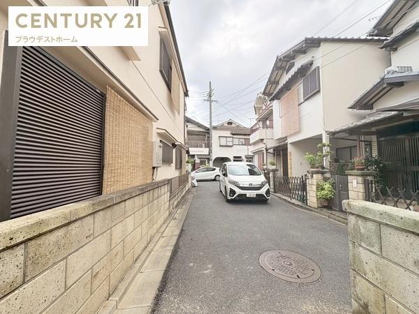 東大阪市近江堂１丁目の土地