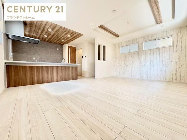 寝屋川市太秦中町の新築一戸建