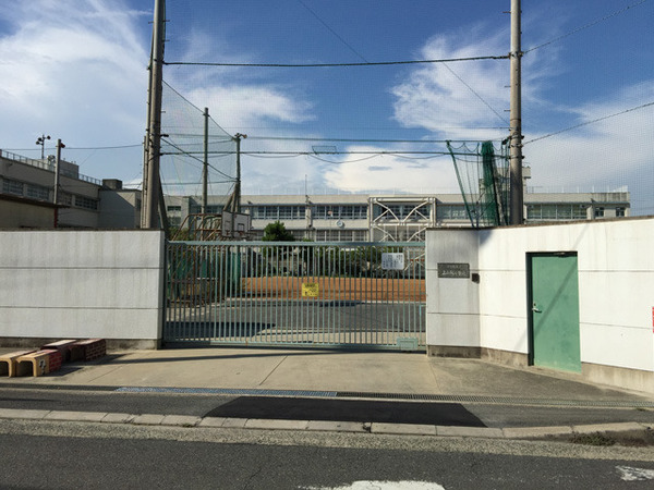 東大阪市南上小阪の新築一戸建(東大阪市立上小阪小学校)