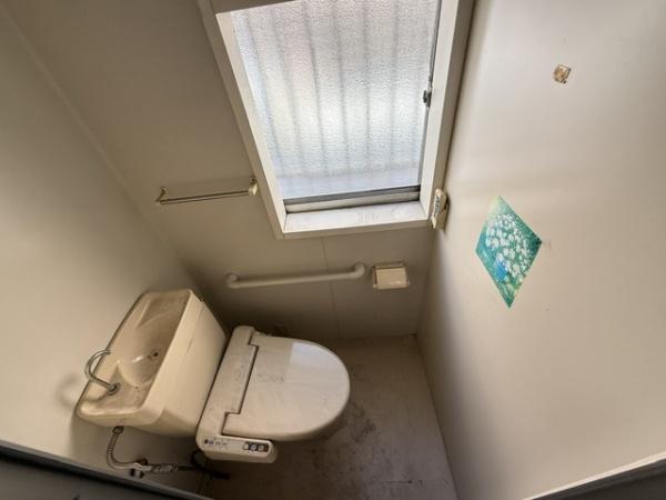 【店舗付住宅】招提南町1丁目　９DK