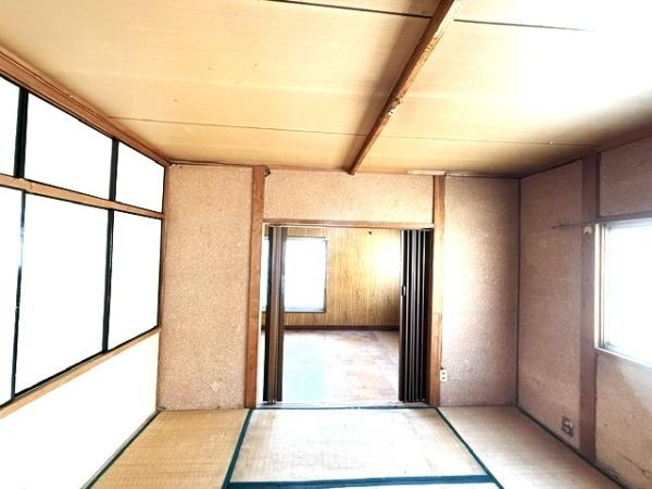 【店舗付住宅】招提南町1丁目　９DK