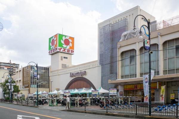 枚方市宮之阪３丁目の新築一戸建(ココカラファインプラスイズミヤ枚方店)