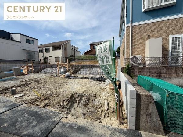 枚方市香里ケ丘１１丁目の新築一戸建